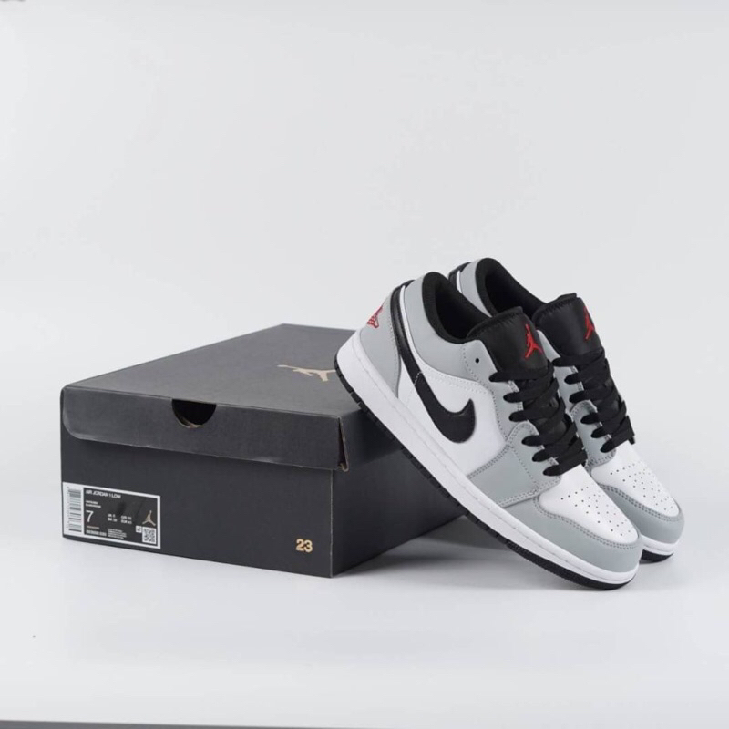 Air jordan 1 low smoke grey