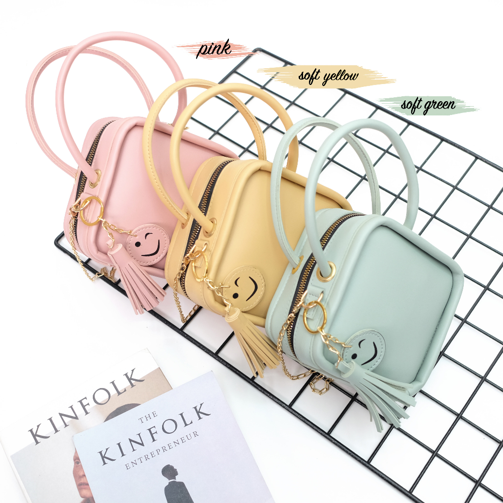 Sling Bag Iciro - Tas Selempang Wanita Vaioshoes