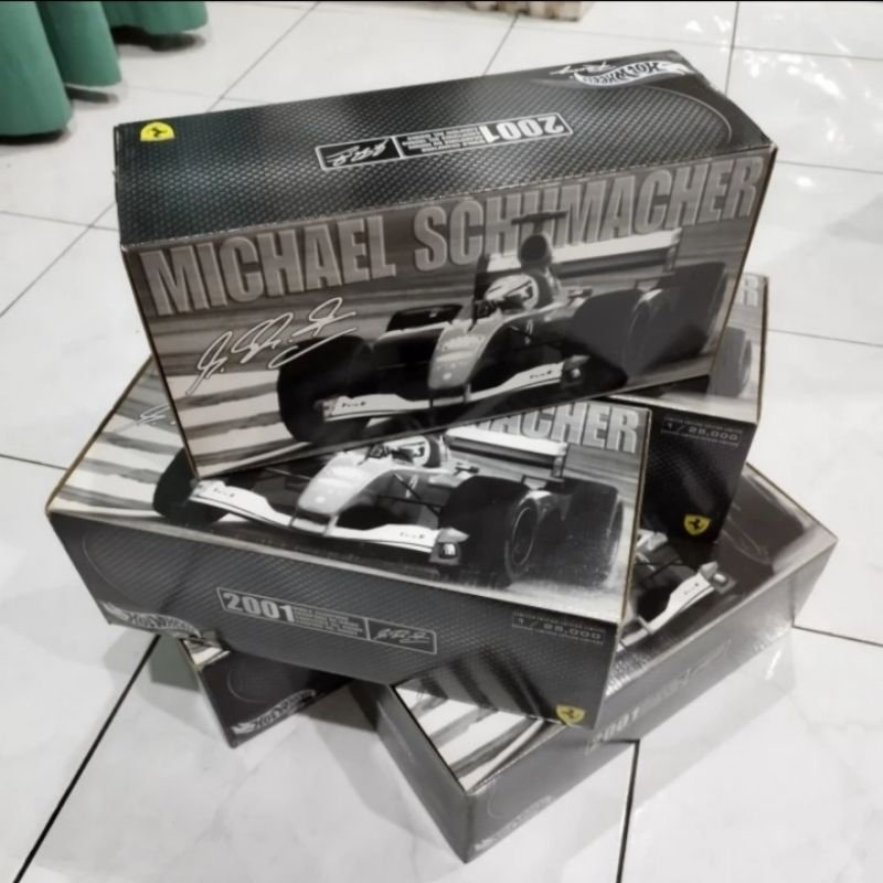 Ferrari F1 2001 Michael Schumacher Edition Skala 18 By Hotweels