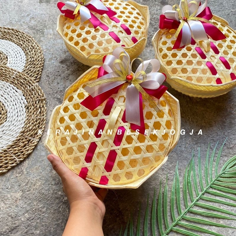 BESEK TERATAI  BLICING PITA /besek pita/hantaran/besek natural/besek Jogja/besek bambu/besek murah/b