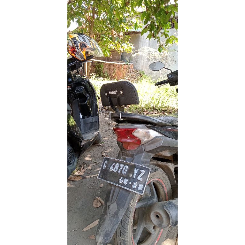 Sandaran jok motor beat