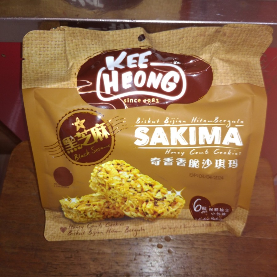 

Biskuit Kee Heong Sakima