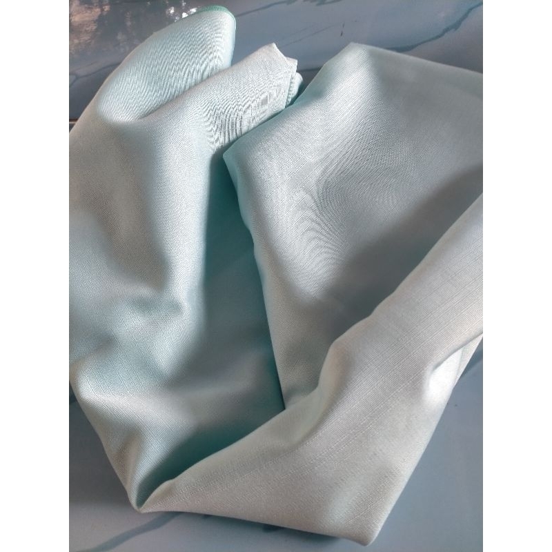 Kerudung Segi Empat Syar'i Jumbo