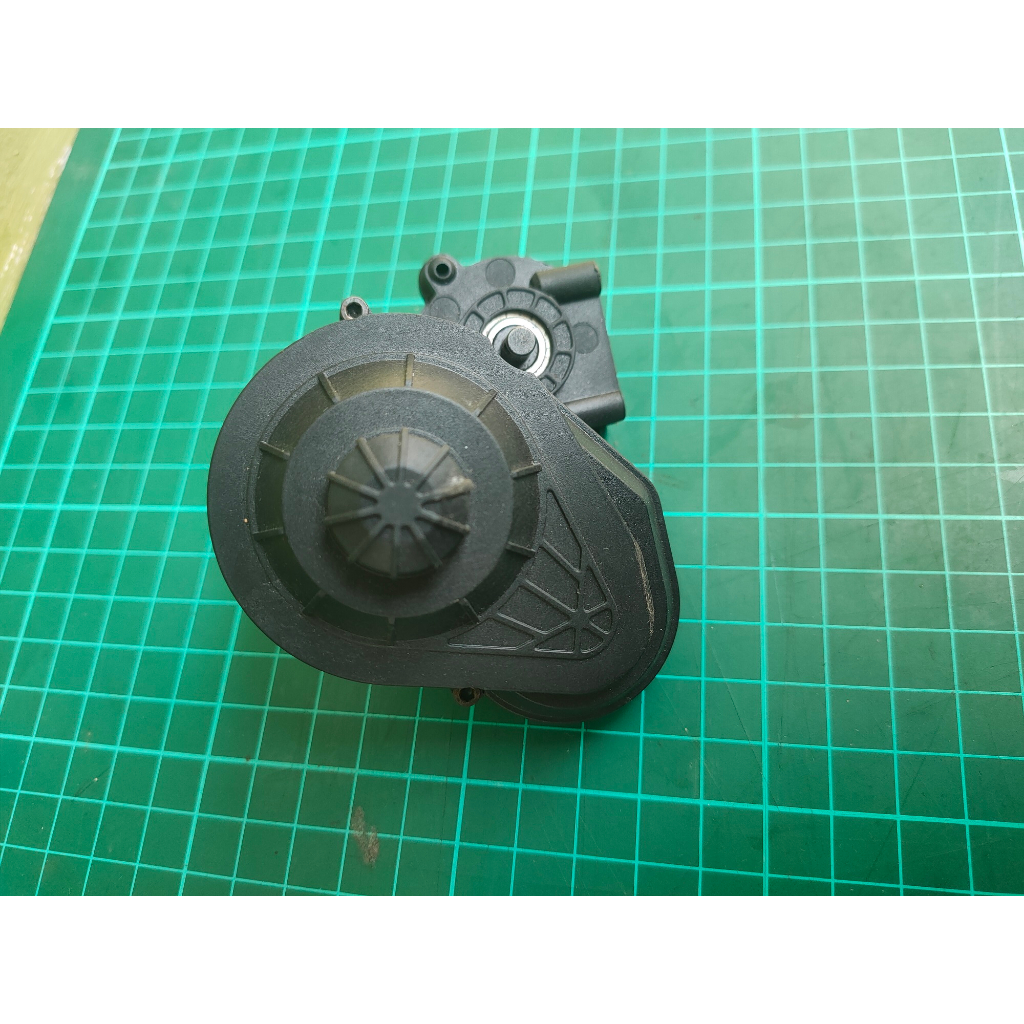 Gearbox for axial scx10