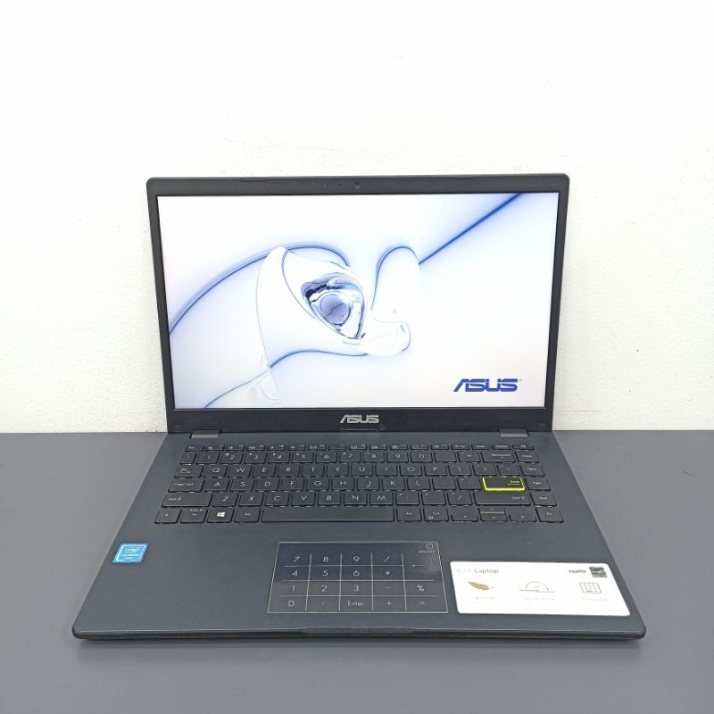 LAPTOP ASUS VIVOBOOK E410MA INTEL CELERON N4020 4GB SSD 512GB NAVY LIKENEW
