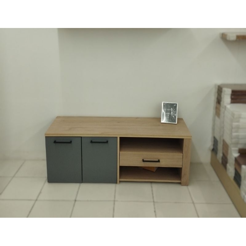 Selma Zoom Rak Tv - Abu-Abu Furniture Informa