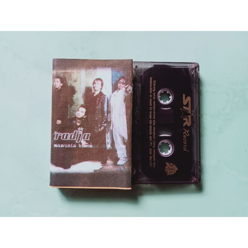 Kaset Pita Radja Band - Manusia Biasa ( Bajakan Lama )