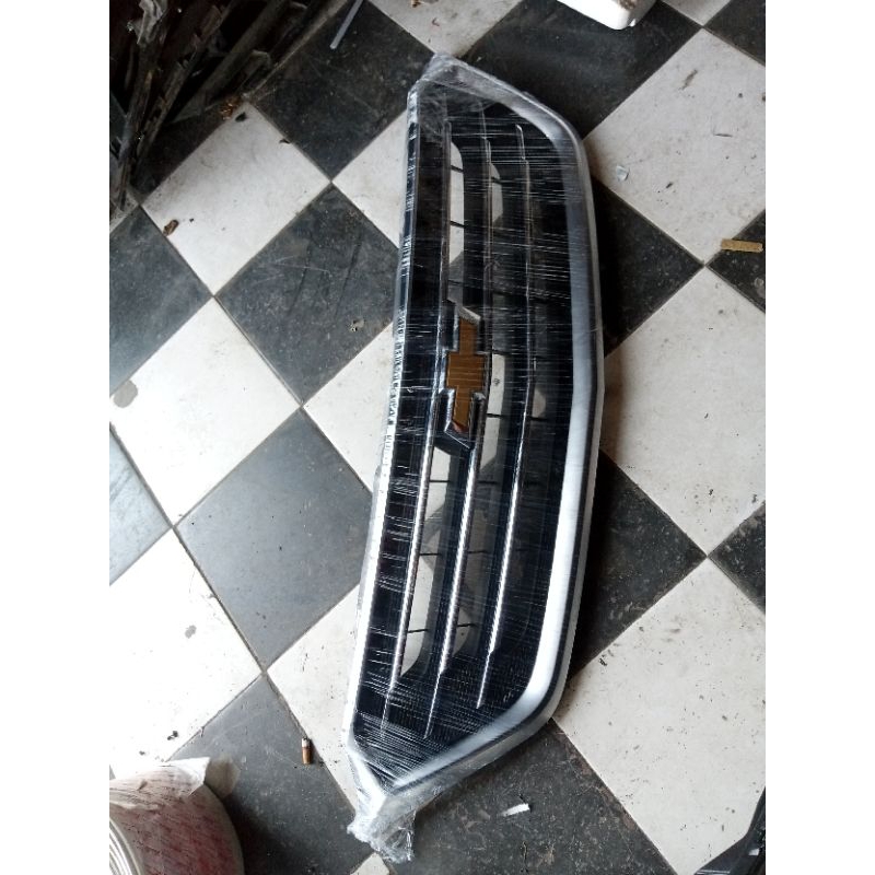 grill chevrolet captiva original