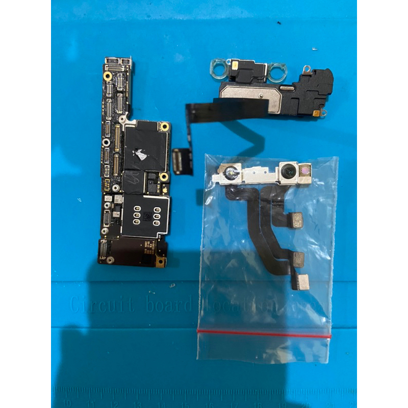 Mesin iphone xs max 64gb dan face id minus matot