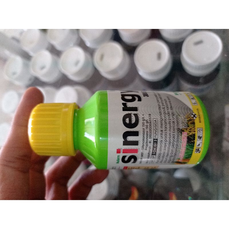 Sinergy 300 EC 100 ml Fungisida sistemik dan kontak untuk padi dan bawang merah