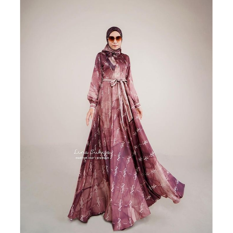 Lina Sukijo Margin Maron + Scarf