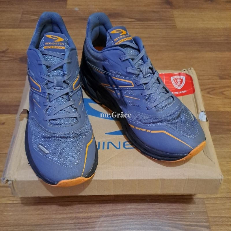 910 Nineteen Trail Run - Yuza Evo - Sepatu 910 Preloved - Size 41