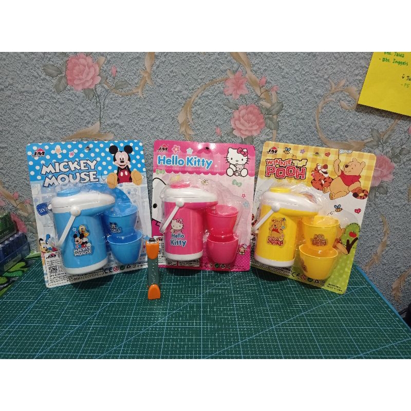 Mainan Anak Masak-masakan Termos Air dan cangkir bahan plastik Mainan Peran Termos Karakter Hello Ki