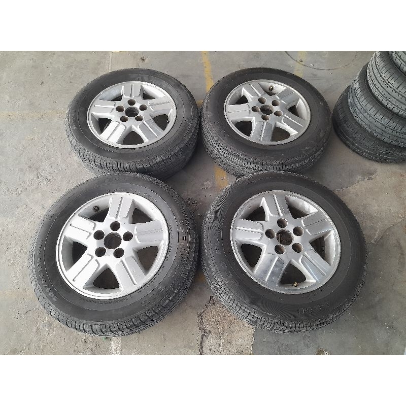 Pelek Mobil Bekas Murah original Copotan Mobil Inova Ring 15 Hole 5X114,3 + Ban Accelera - Gt-radial