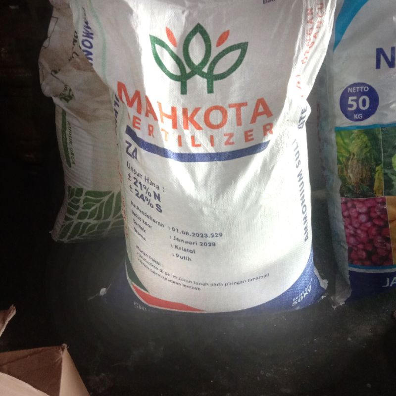 PUPUK ZA MAHKOTA 50 KG