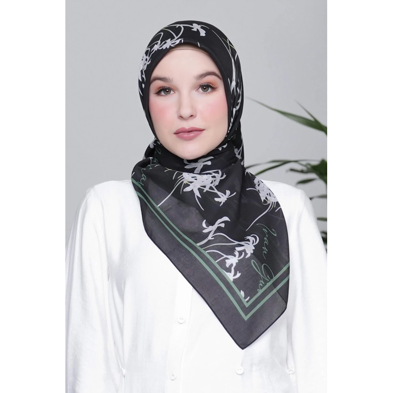 ORCHID SCARF | OFFICIAL HIJAB MANDJHA IVAN GUNAWAN SEMARANG