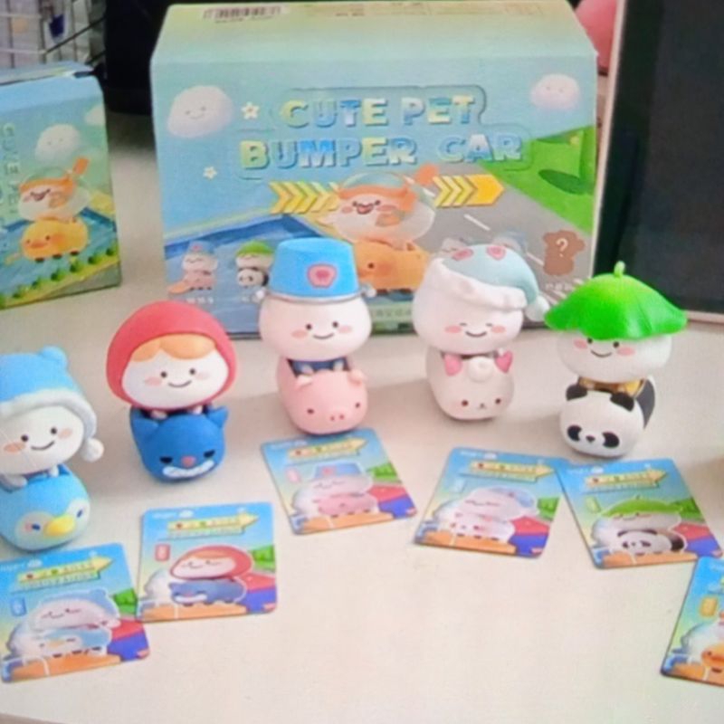 quby pentol cute pet bumper car star moly action figure