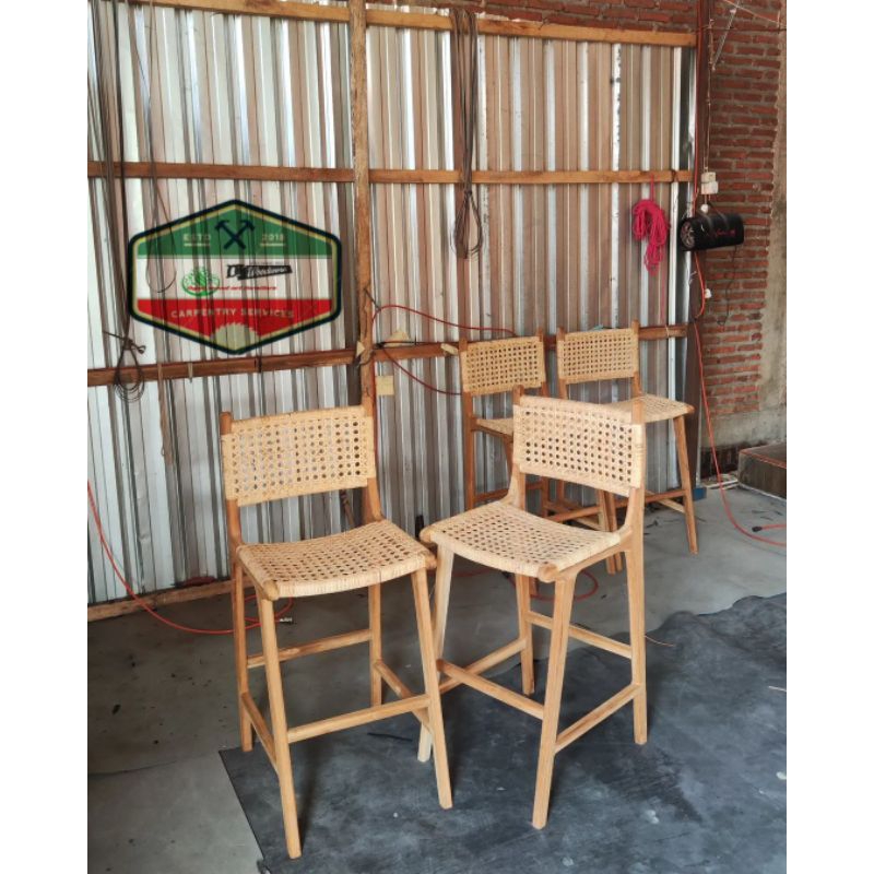 Perlengkapan Rumah/kursi/kursi bar/kursi cafe/kursi rotan/kursi kayu/kursi klasik/Kursi bar Custom r