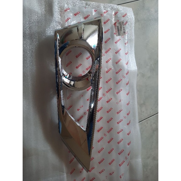 cover foglamp chrome sigra 2016 2017 2018 ori