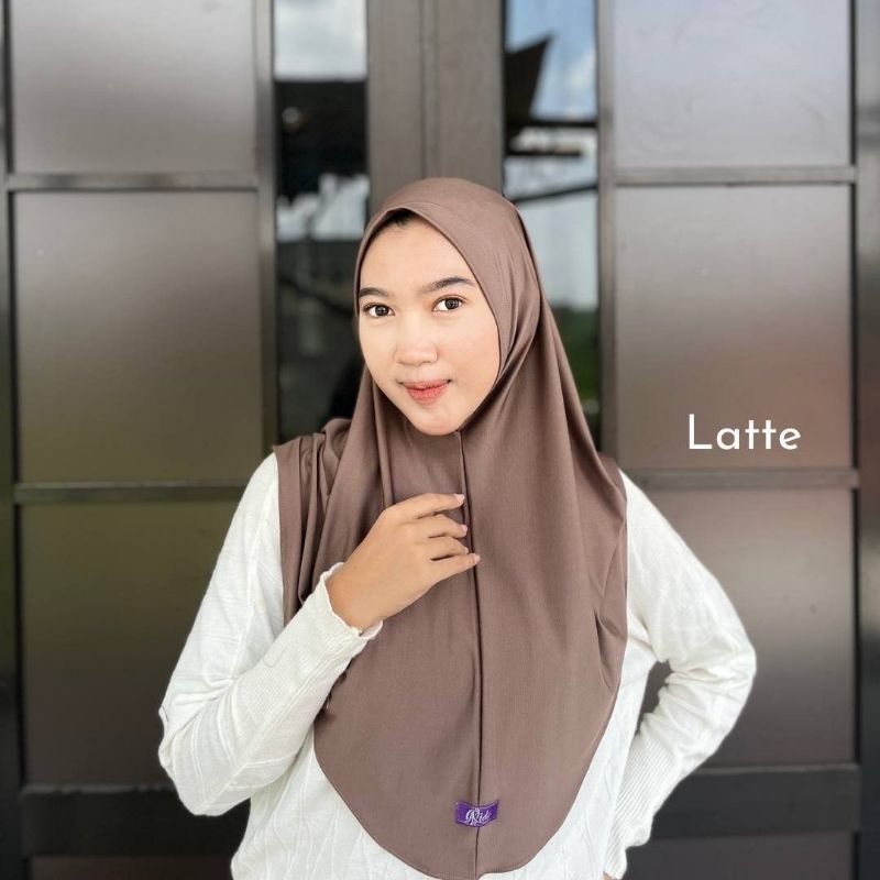 Kerudung Bergo Dewasa Non Pet Warna Latte