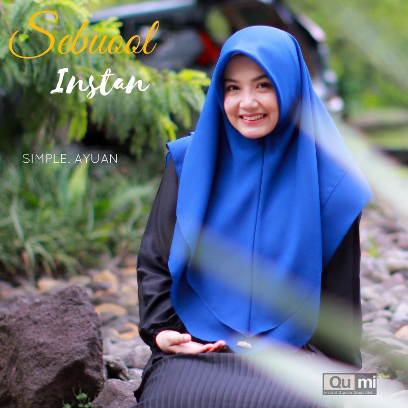 hijab/jilbab sebuol segiempat instan by qumi ecer