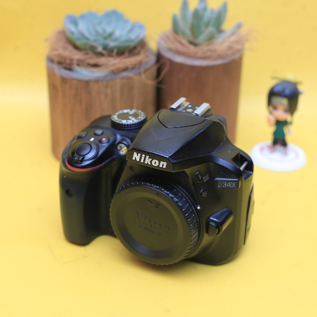Nikon D3400 BO Body Only Kamera DSLR - Tanpa Lensa-  Bergaransi