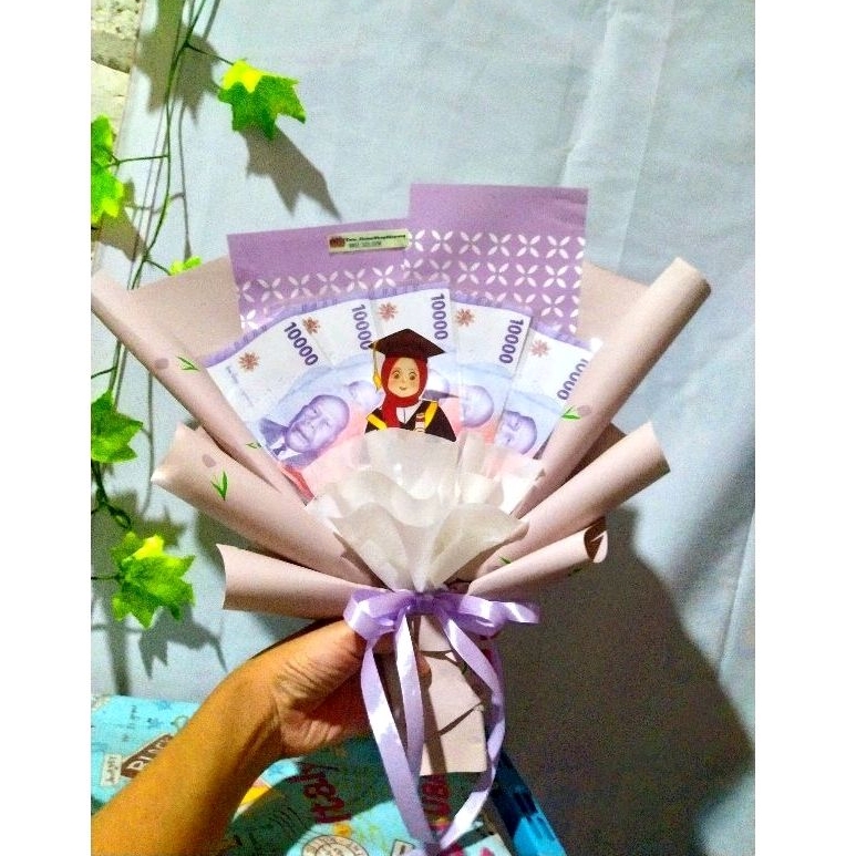 BUKET 5 LEMBAR UANG MAINAN BUKET WISUDA