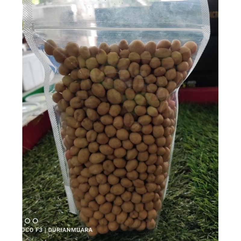

Kacang Atom