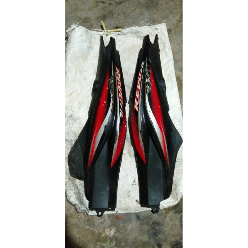 BODY BELAKANG REVO FIT KARBU