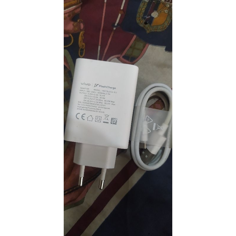 Charger ViVo V27 80 Watt Copotan