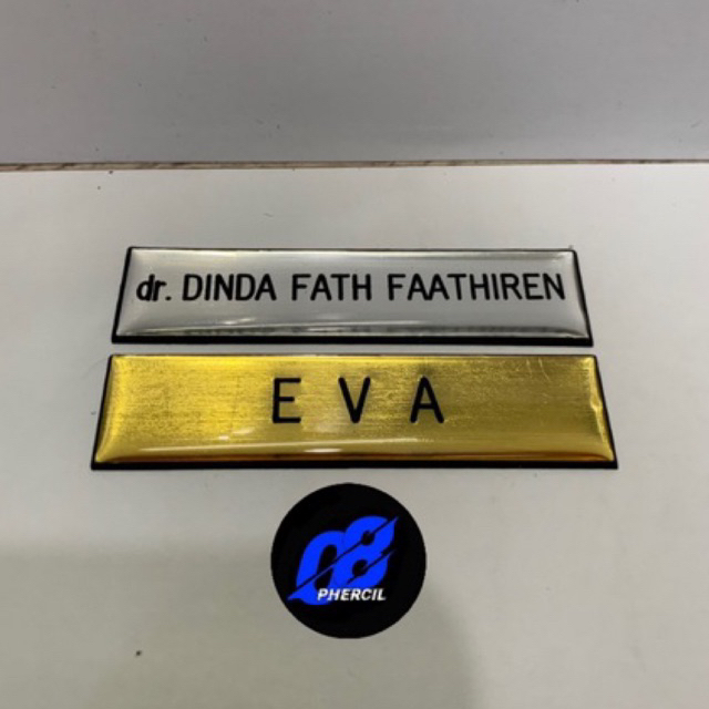 

NAMA NAME TAG GRAFIR GRAVOPLY PAPAN NAMA DADA GRAVOPLY AKRILIK