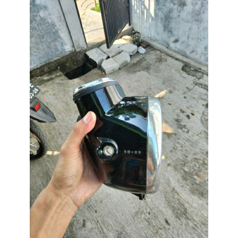 Batok CD ori bekas layak pakai