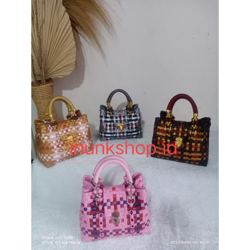 Tas jali sultan mutiara motif BLUEBERRY