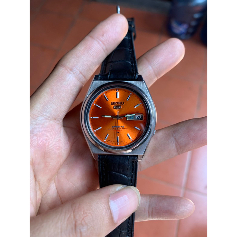 Seiko 5 dial orange sport original Caliber 7009 Movement
