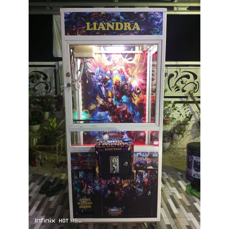 Mesin Capit Boneka Second