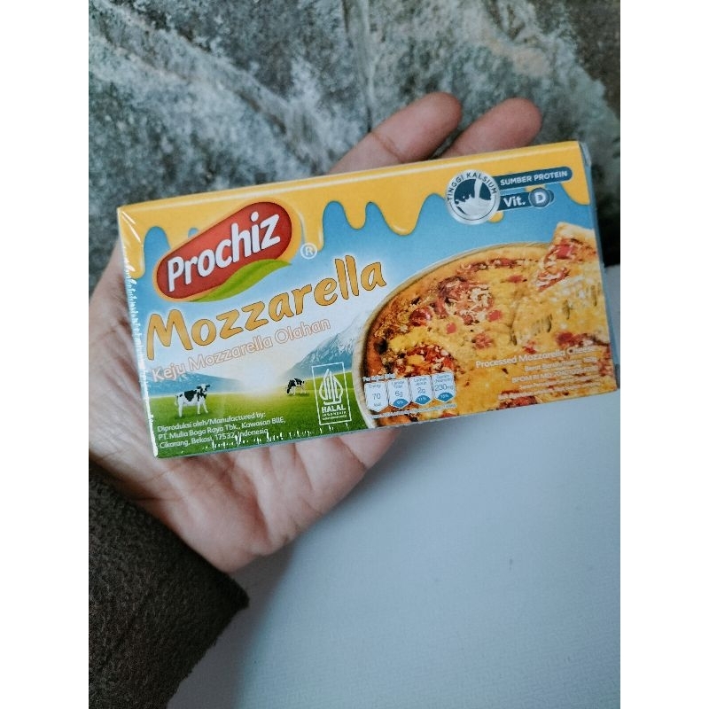 

Prochiz Keju Mozarella/Mozzarella 160gr Melar Enak Creamy Gurih Enak