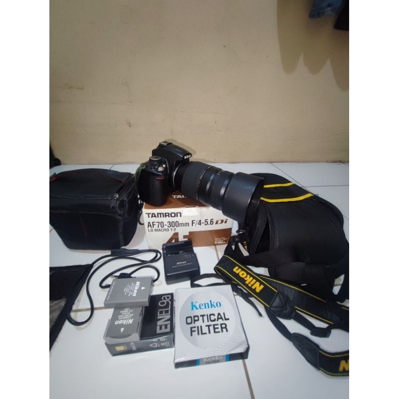 NIKON D5000 BODY ONLY