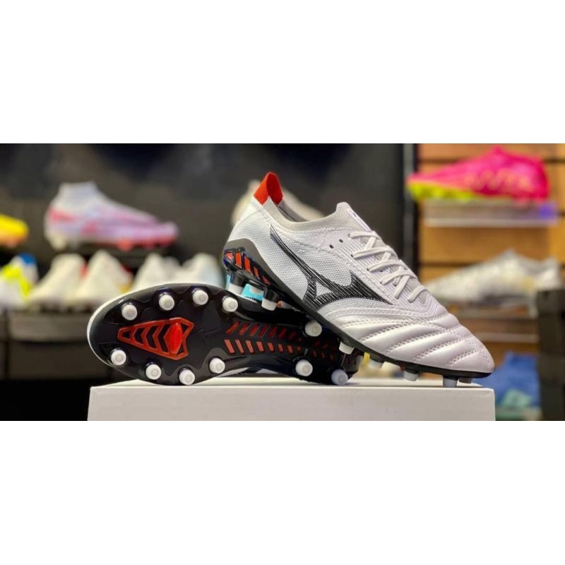 Sepatu Bola Mizuno Beta FG