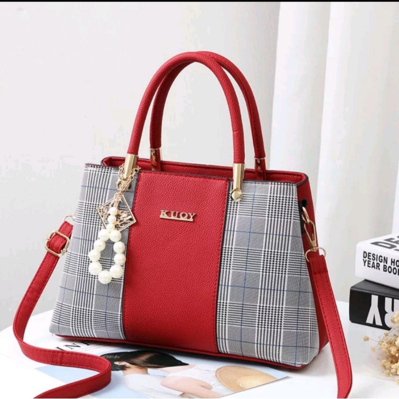 Tas Wanita Terbaru Import Korea Selempang Cewek Branded Batam untuk Ibu Pesta Kondangan Pengajian