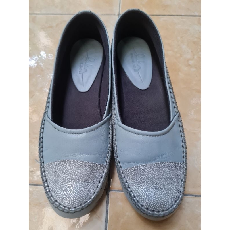 SEPATU KULIT WANITA/SEPATU SERLIUM/SEPATU CALIA/SEPATU BAGUS