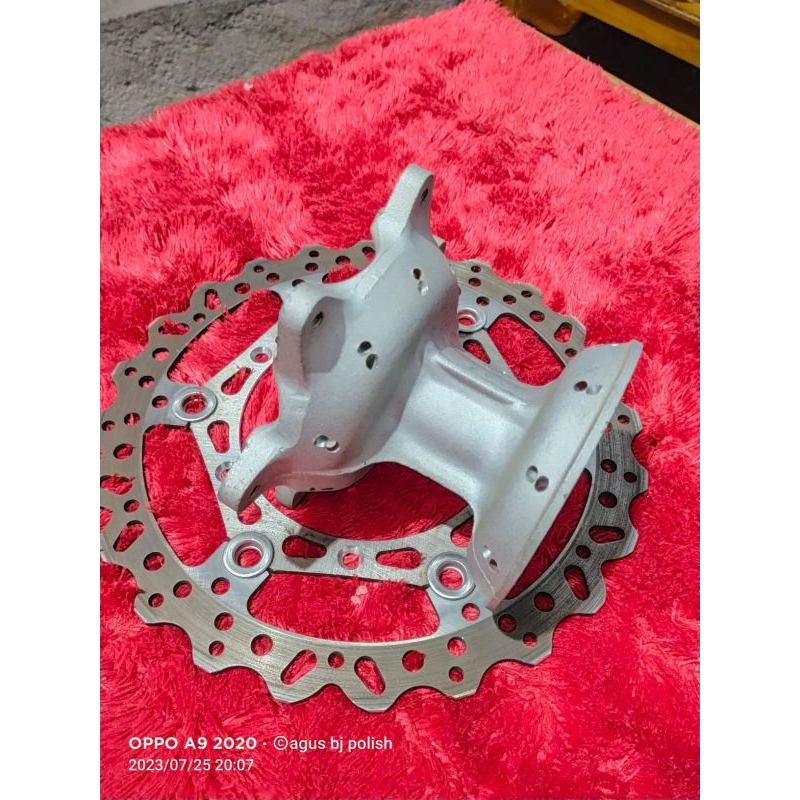 Tromol Depan Yz125 set Disc