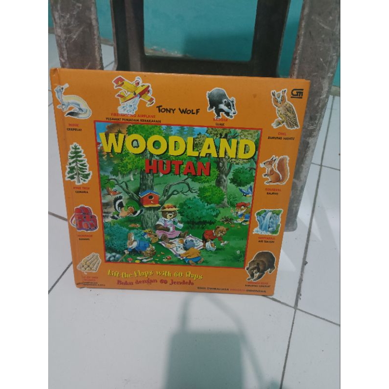 WOODLAND HUTAN TONY WOLF {ORIGINAL}