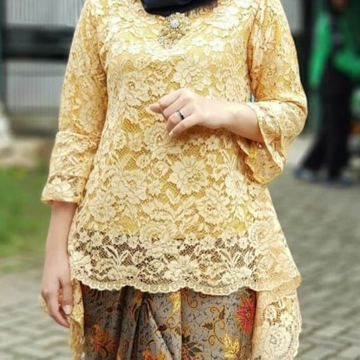 PROMO KEBAYA WANITA KEKINIAN/ATASAN KEBAYA BROKAT MODERN PESTA WARNA GOLD/ KEBAYA RINJANI BRUKAT JUM
