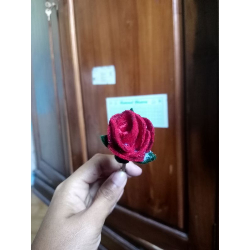 Bunga mawar flanel kecil