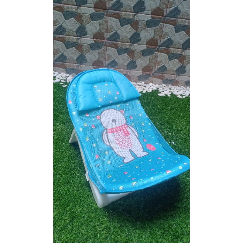 Preloved snuggle baby bather