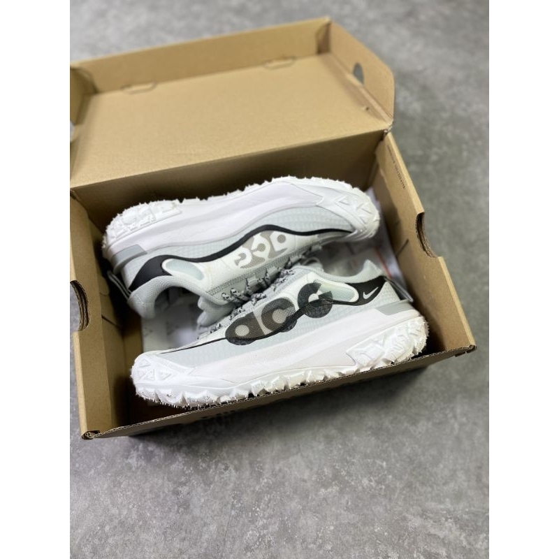 Nike ACG Mountain Fly 2 Low ( DV7903-111 )