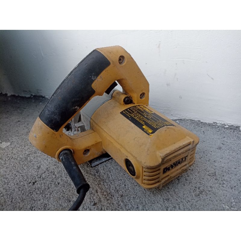 potong keramik marble cutter 4in merk dewalt bekas normal siap pakai