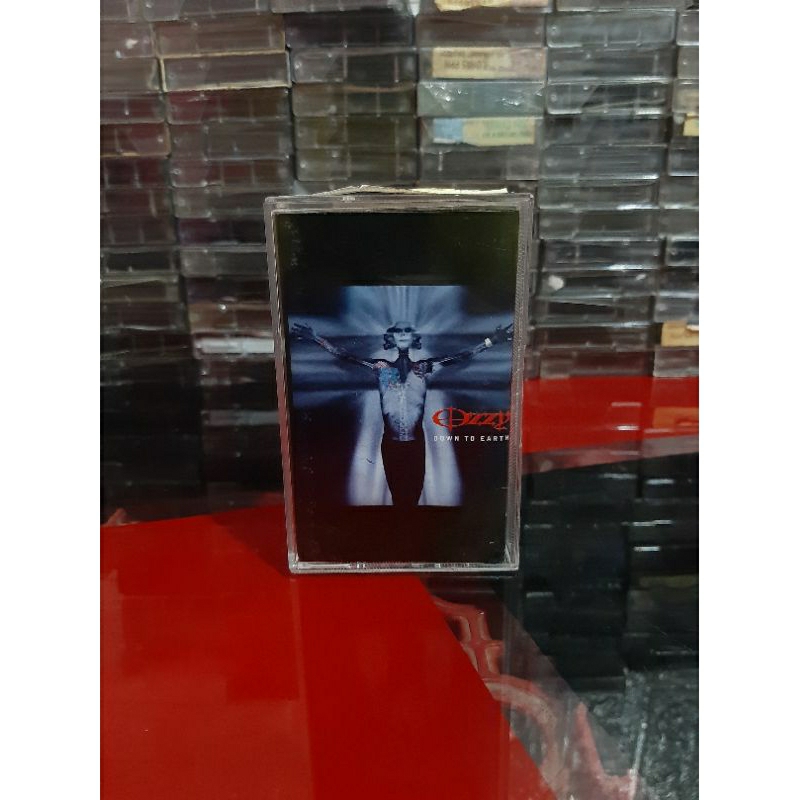 Kaset Tape Ozzy Osbourne Down To Earth (Bekas)