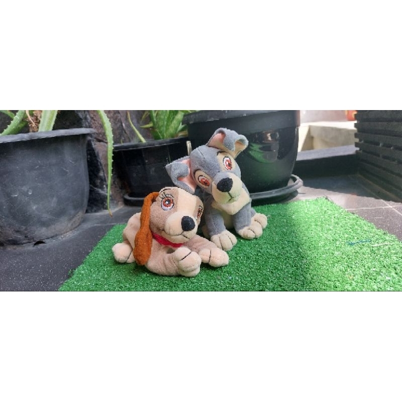 Boneka Guguk Dog Lady Tramp Disney