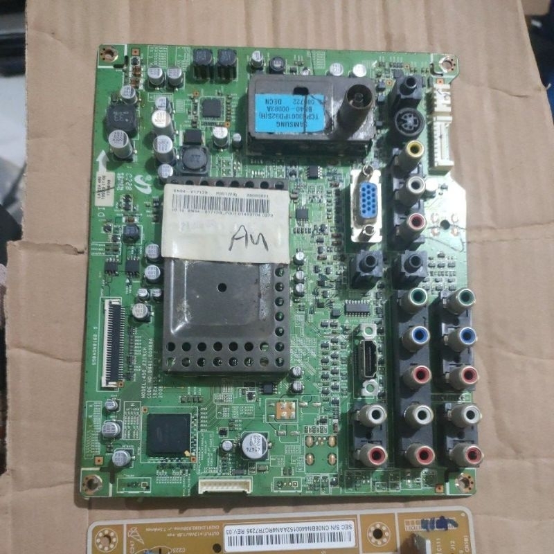 MB Samsung LA22A450C1